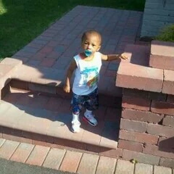 Meet your Posher, Bryant - Picture 1 of 1